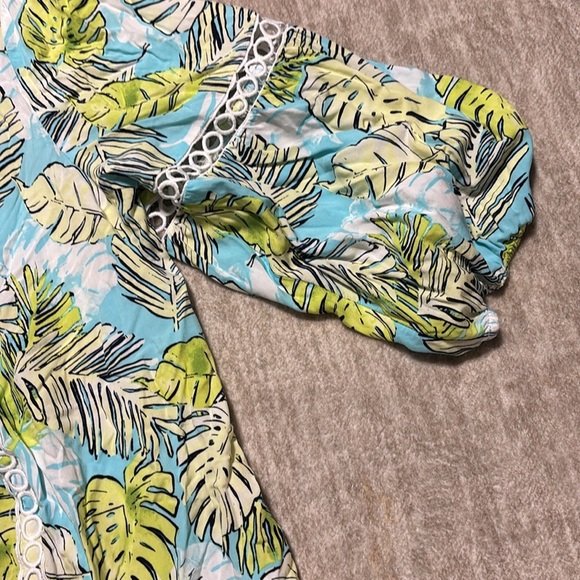 2X Crown & Ivy beachy spring top bubble sleeves crochet detail teal green white - Picture 3 of 5